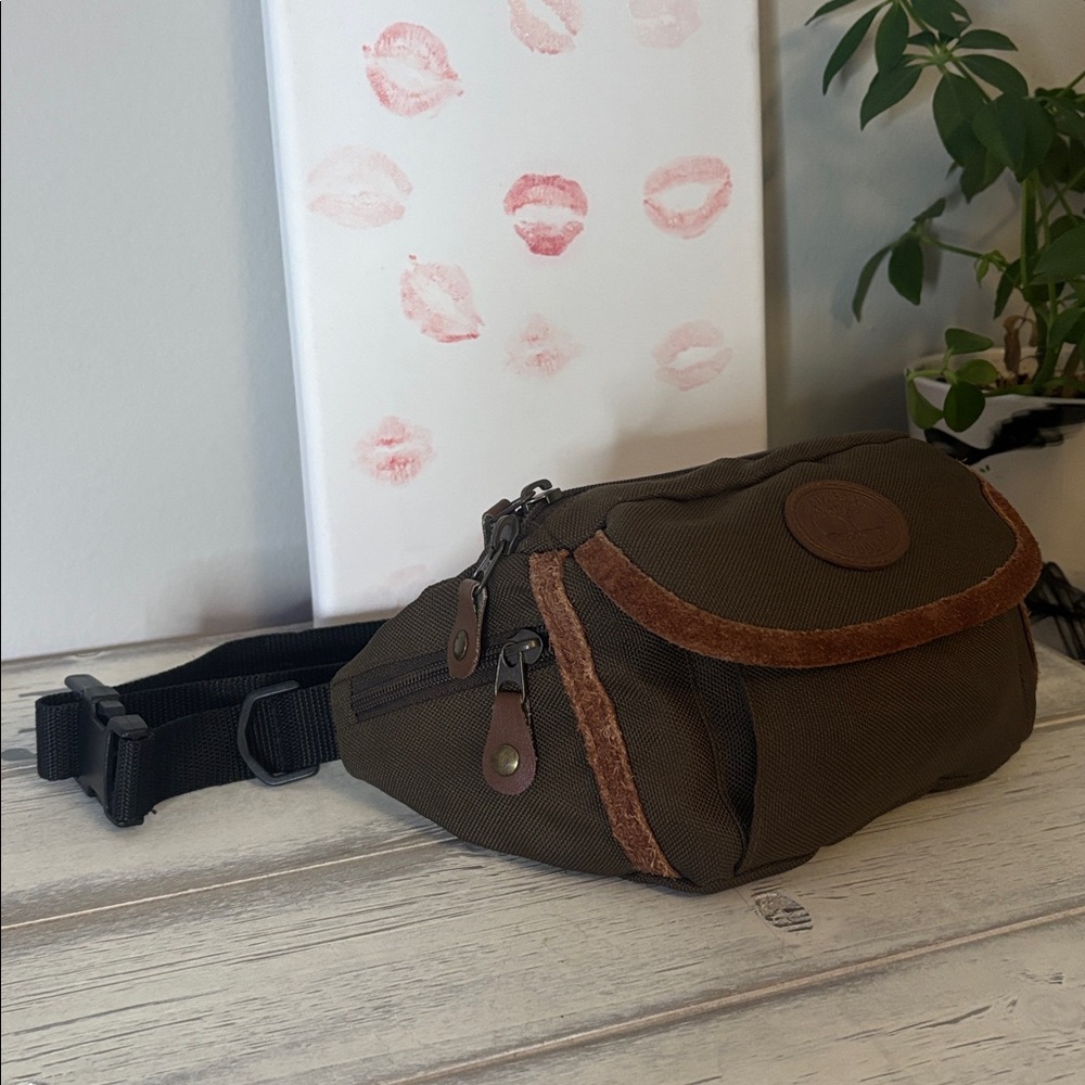 Cypress Woods Brown Belt Bag with Leather Accents – Like New